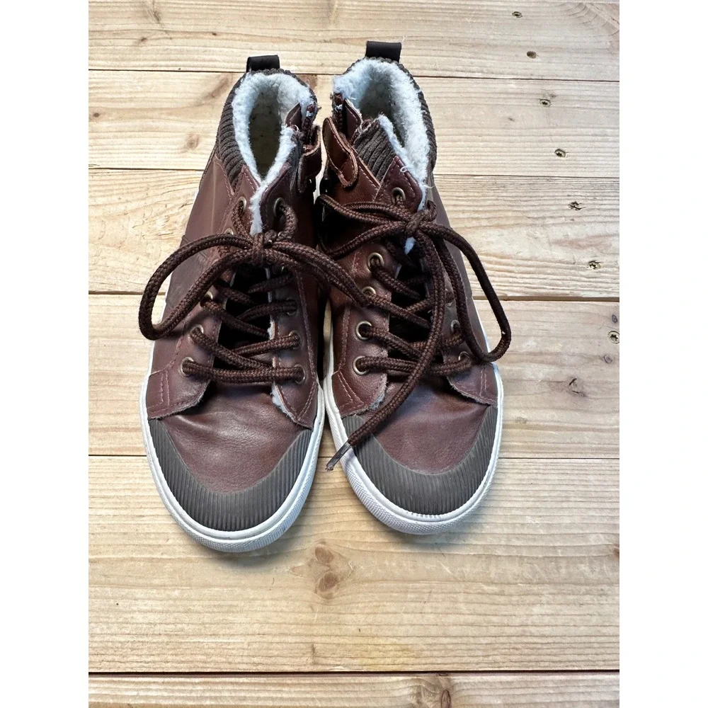 US Sports Kids Brown High Top Sneakers Faux Fur Lined Side Zip Boots Size 13‎